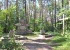 Rezerwat "Czartowe Pole" - groby z czasów II wojny światowej