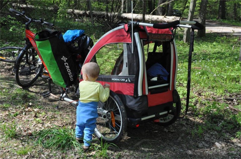 Crosso zmieszczą cały ekwipunek niezbędny na wycieczki rowerowe z dziećmi