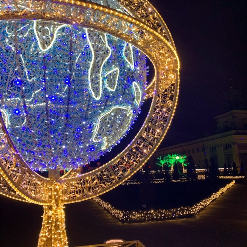 Królewski ogród światła - trójwymiarowe pokazy w pałacu w Wilanowie
