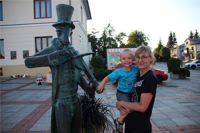 Pomnik chrząszcza w Szczebrzeszynie